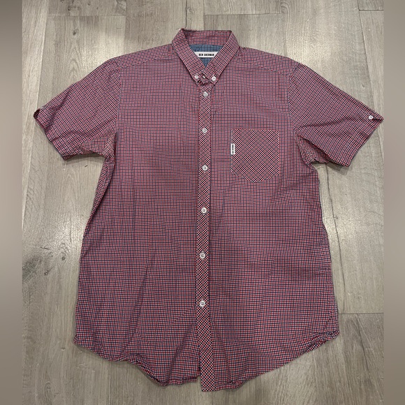Ben Sherman Red and Black Checkered Button Down Shirt - Picture 1 of 11